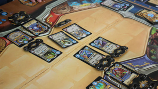 Thanks To Bootleggers, There's an Actual <em>Hearthstone</em> Card Game